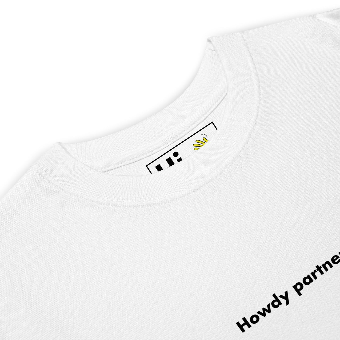 Hi Howdy Partner Tee in white detail