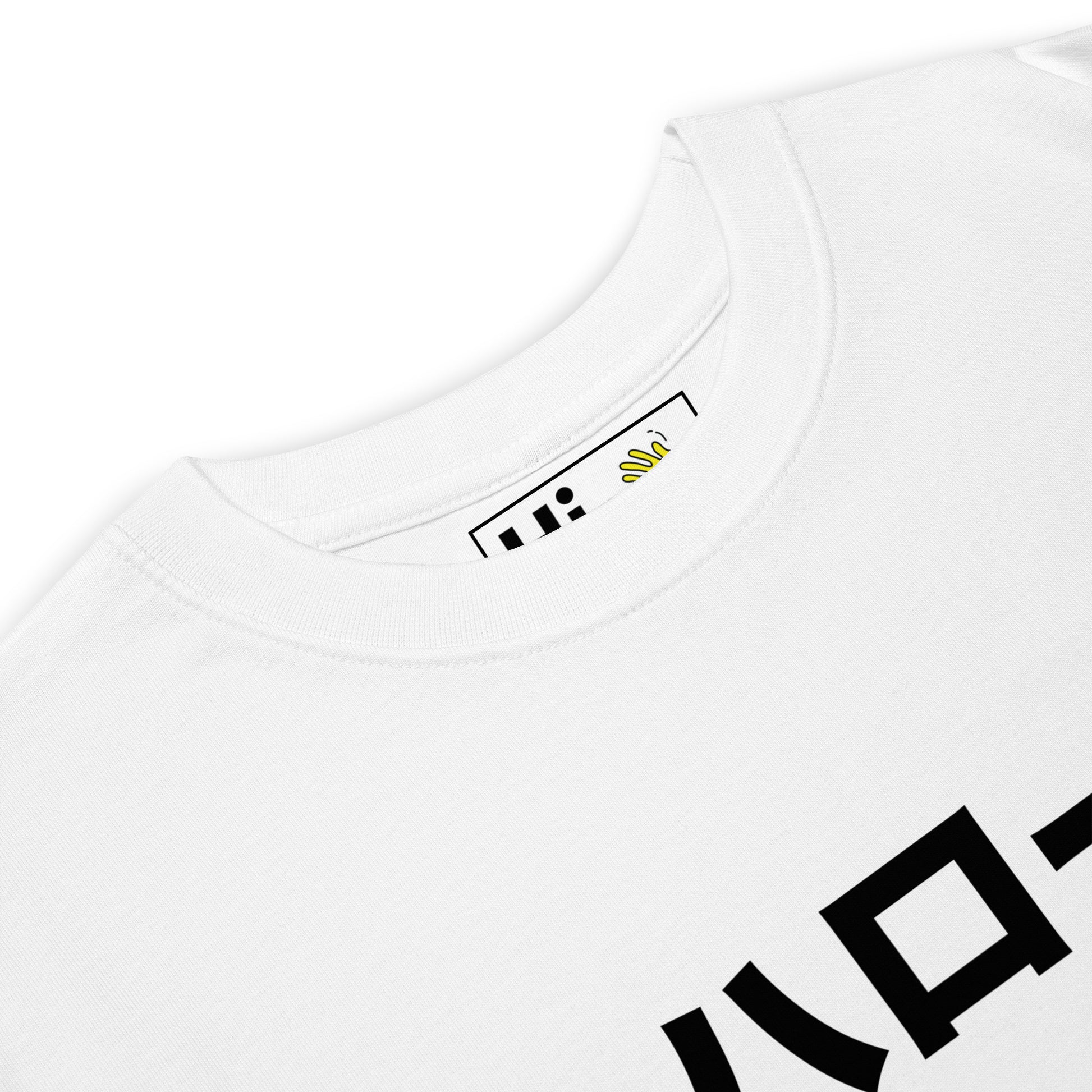 Hi ハロー Japanese Greeting T Shirt pronounced Harō in white, front detail