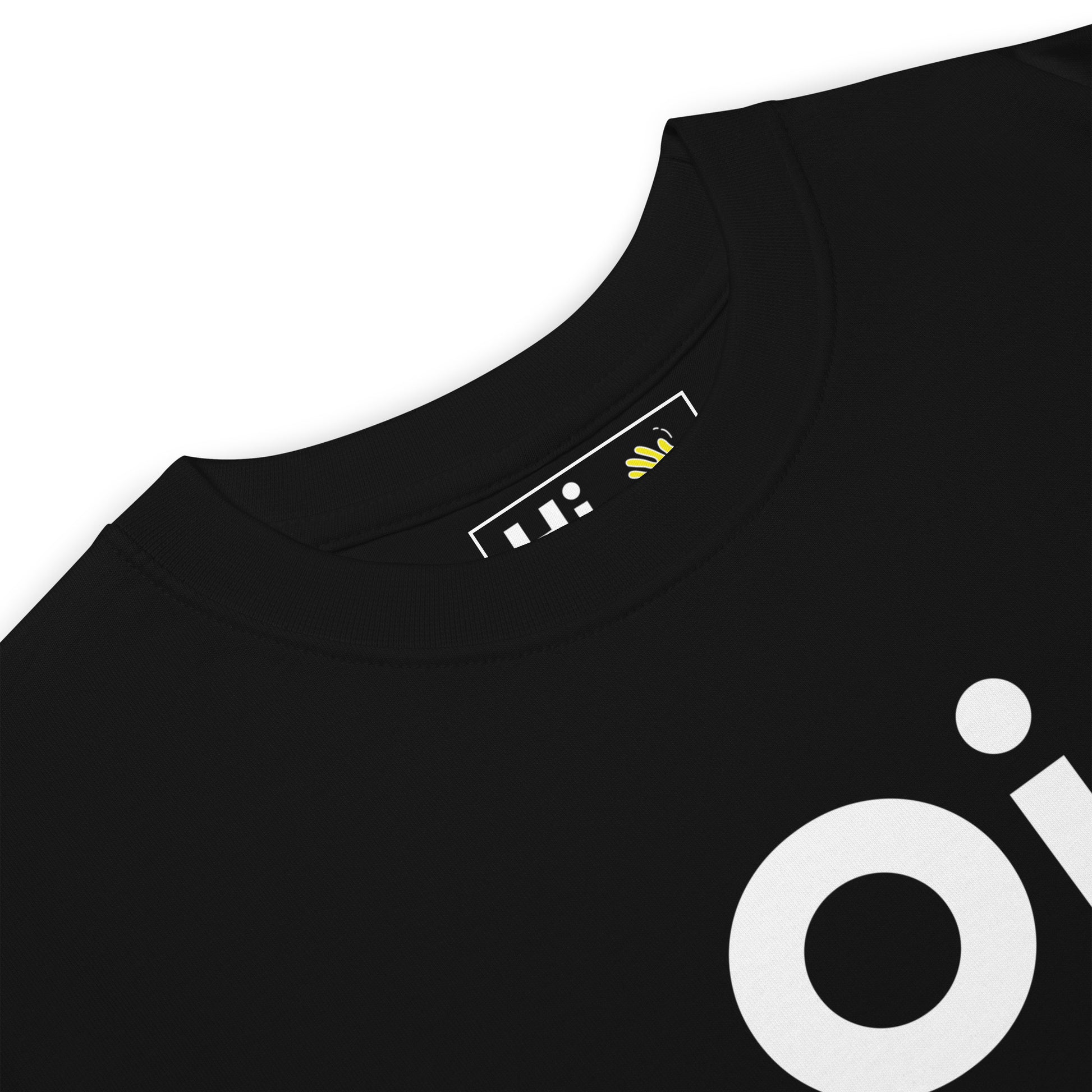 Hi Oi Portuguese Greeting T shirt in black front detail