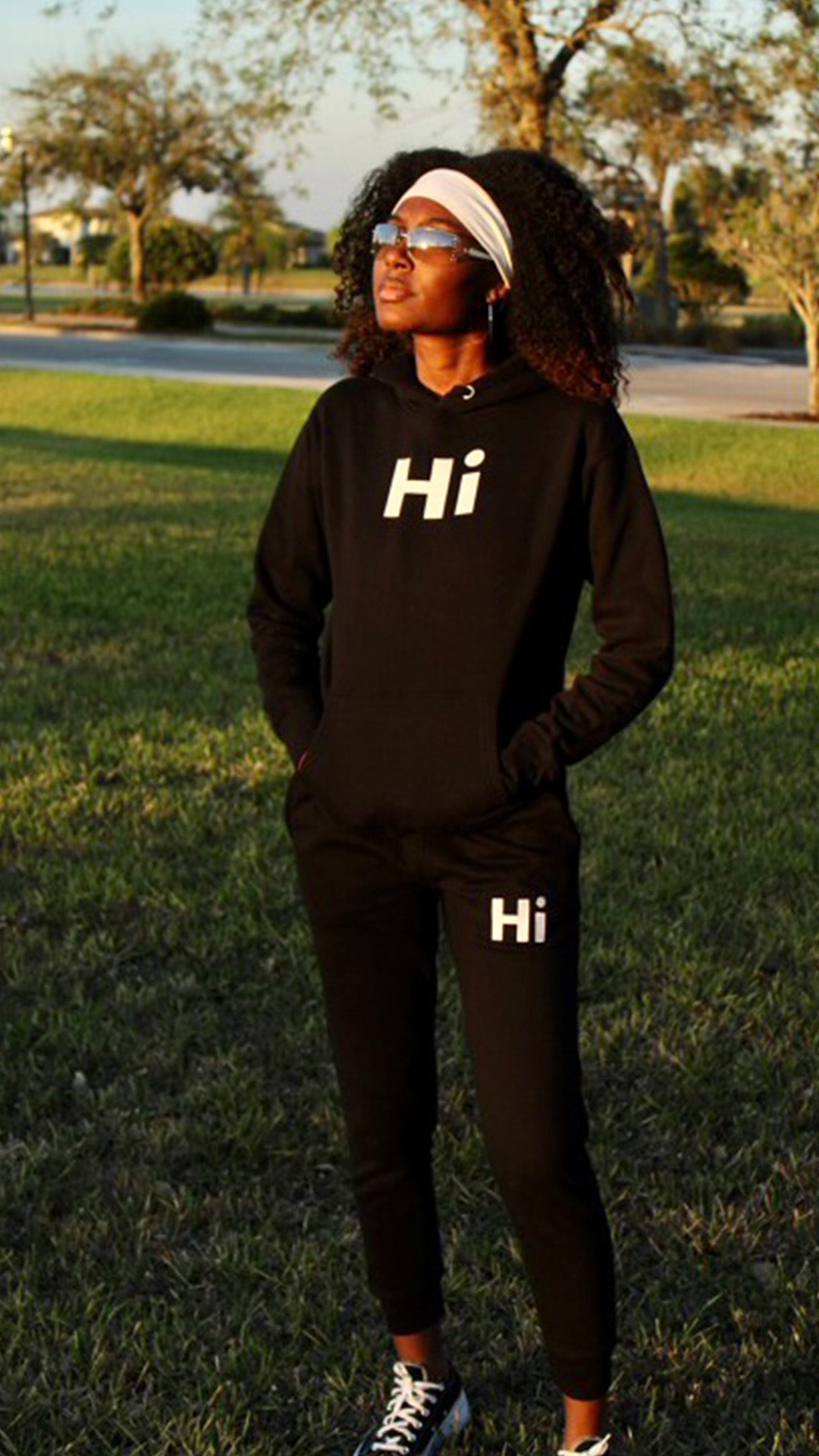 Hi Sweatpants in Black worn by Diana Rochez